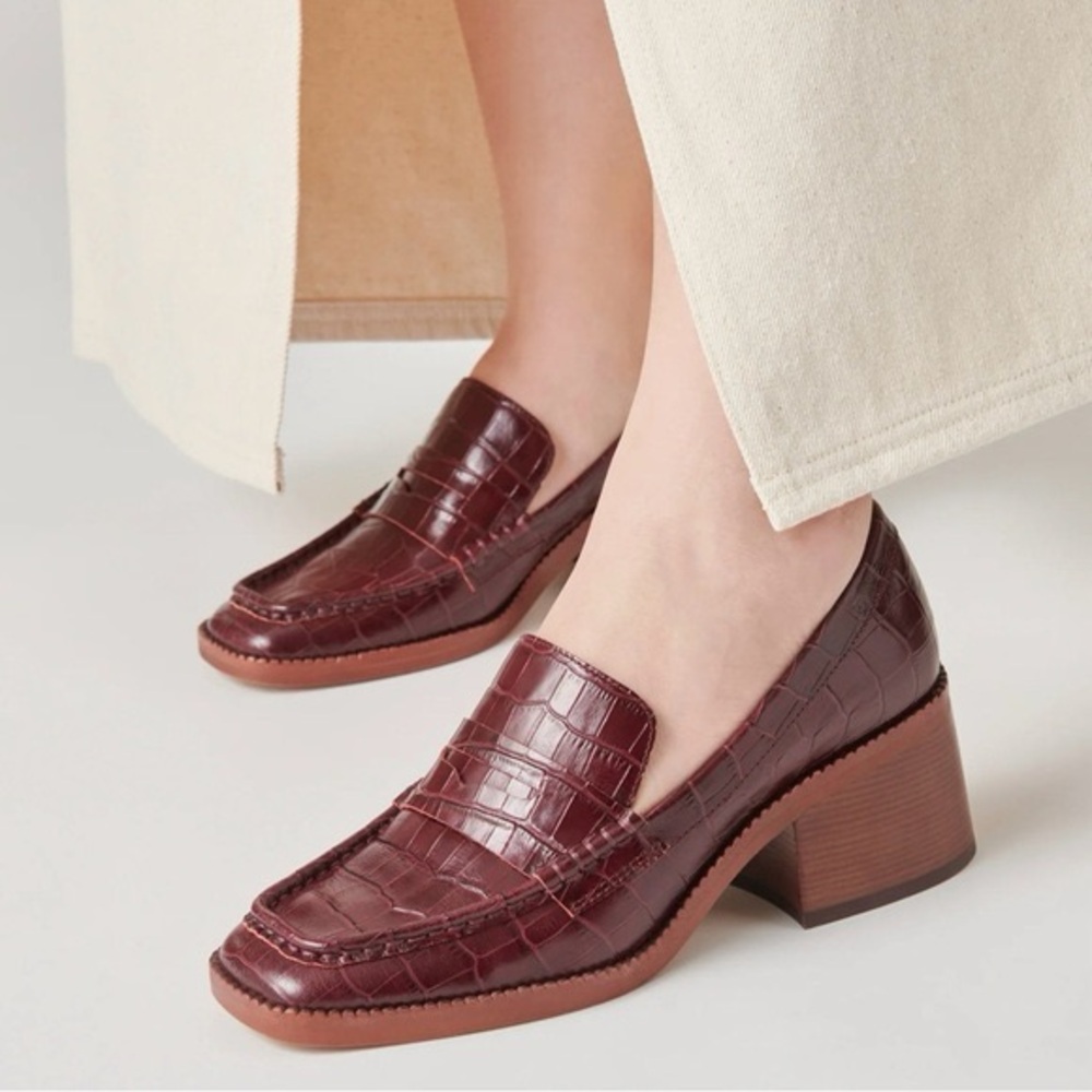 Dolce Vita Talie Loafer Pumps in Cabernet - Size 7.5